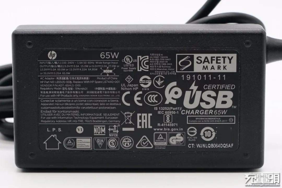 iphone13到底该不该买原装充电器,iphone13有没有充电器