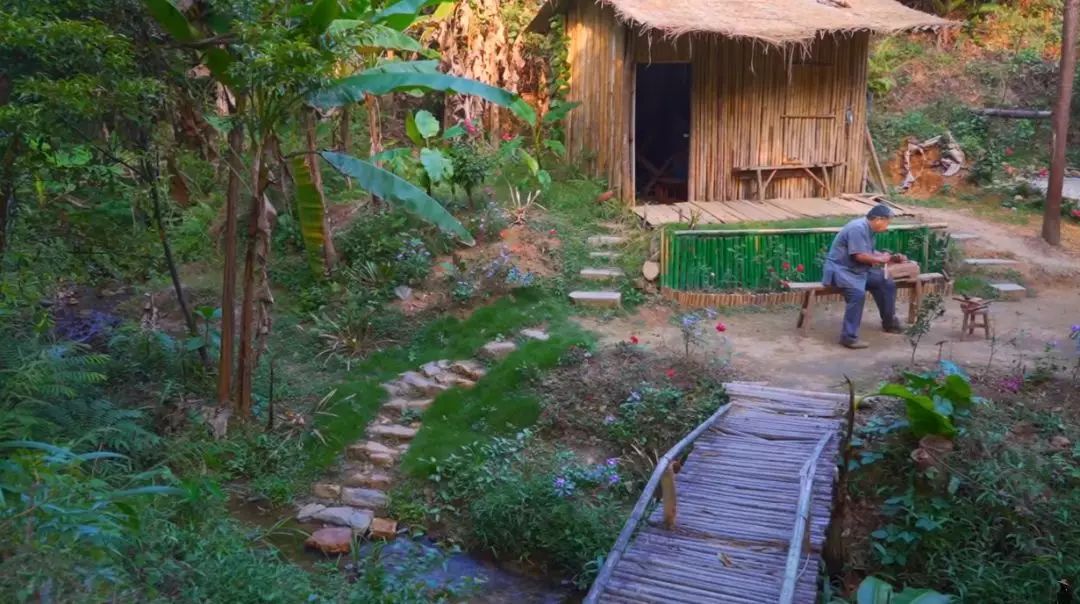 近日李子柒视频走红,李子柒爷爷最火视频