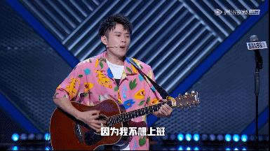 德云社第25年，相声“过时”？郭德纲逼下梁山