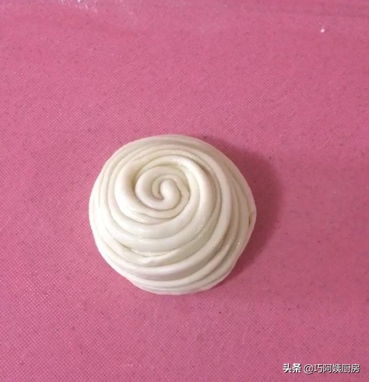 怎样和面烙油饼凉了也不硬,烙发面油饼怎样软而不硬