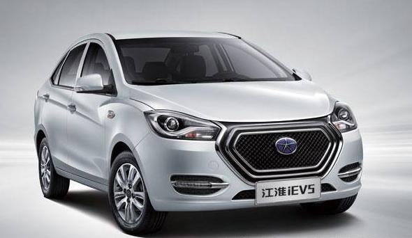 江淮iev5纯电动车该车在经过新能源政策的补助下售价18.8-4.8万元
