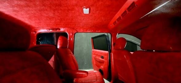 车里内饰装饰女生,车内一般都用什么装饰