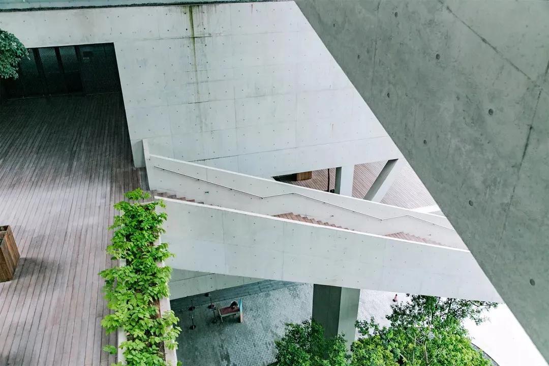 深圳免费十大打卡景点攻略,深圳凤凰城地铁站网红打卡