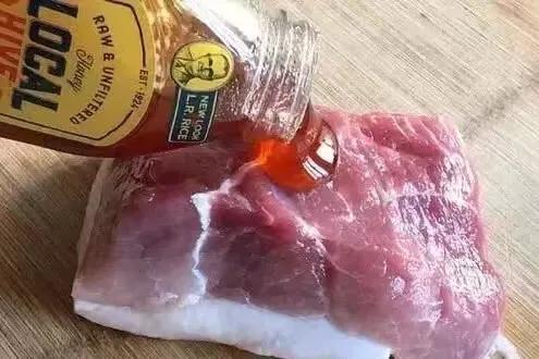 吃不完的猪肉煮熟保存,吃不完的猪肉可以用盐水泡吗