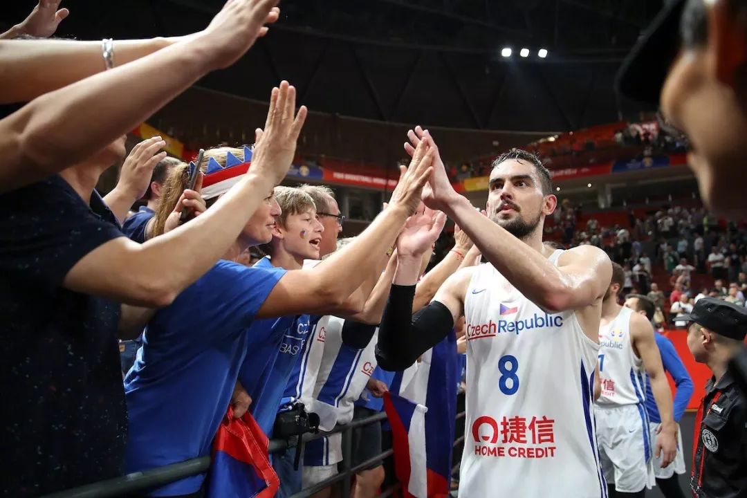 玩就玩高级的！奥运都没这待遇！天天绝杀也比不上这一个上上签