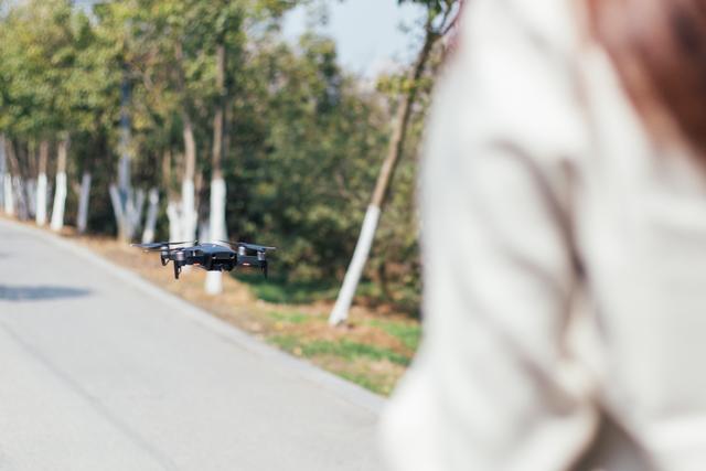 爱普生飞行眼镜,爱普生3d投影专用眼镜