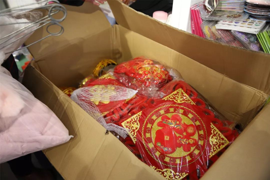 潢川97年美女,潢川女大学生回家创业