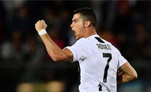 足坛历史十大球王图片,历史足坛十大球王