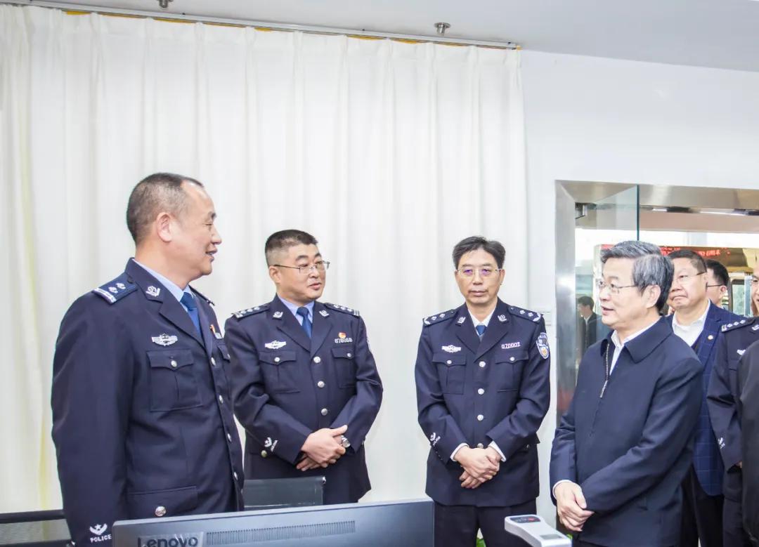 【扫黑除恶】岳阳楼公安:多措并举决战决胜