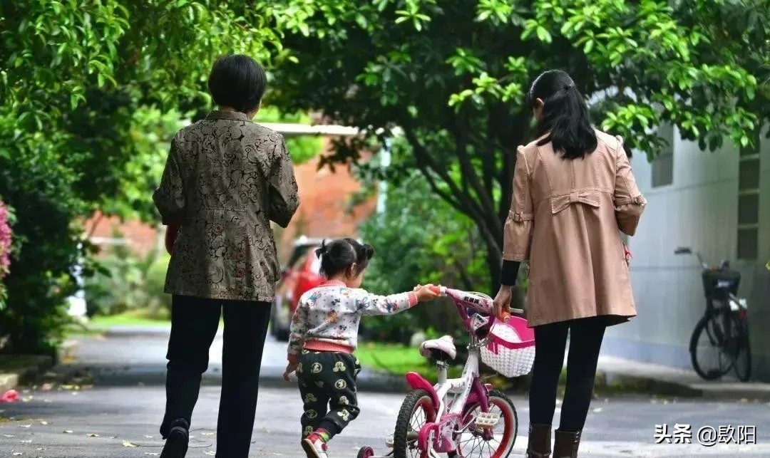 90后严重啃老,如何应对新型啃老现象