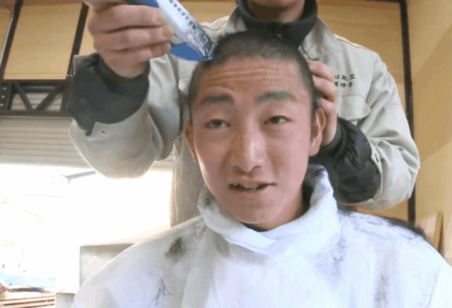 8年不许用手机不许恋爱,他痛骂过的60个光头后来都成了日本大师