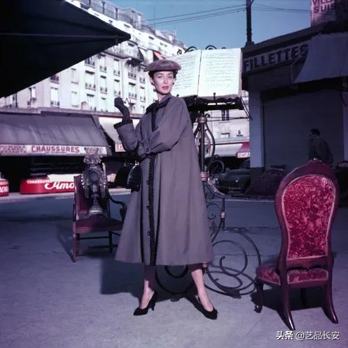 最具风情的复古美人,镜头下的少女仙气十足太美了