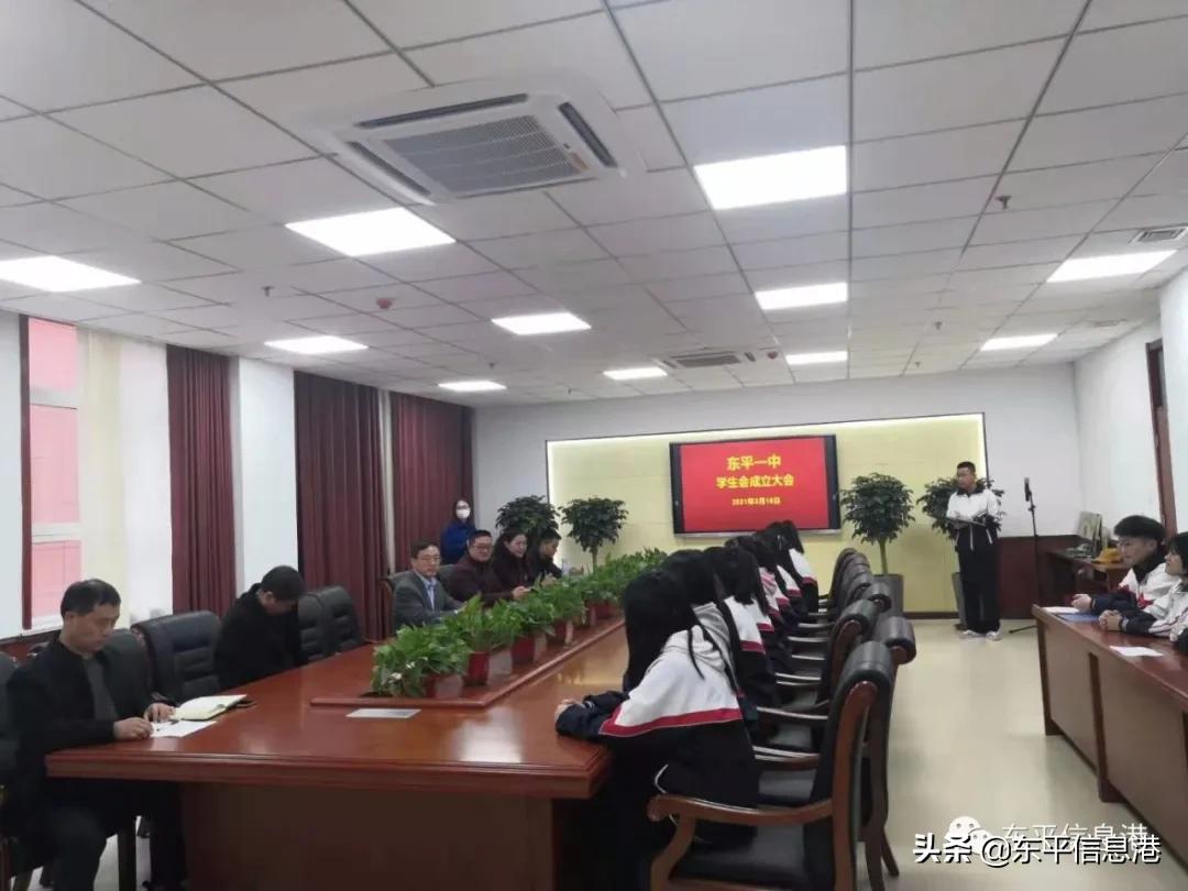 新学期开创新辉煌手抄报,新学期新希望再创新辉煌