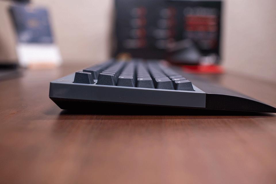 无线机械键盘带幻彩,无线机械键盘没有延迟吗