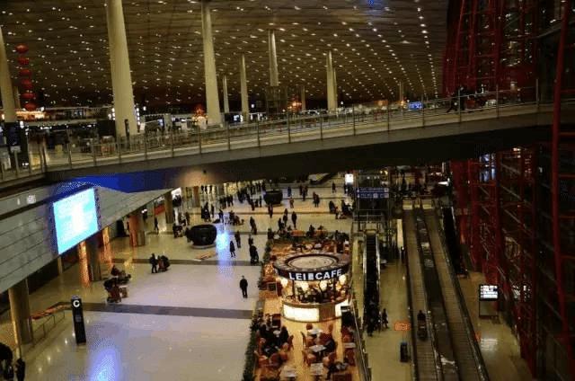 飞机场回收的打火机去哪了,机场收的打火机都去哪里了