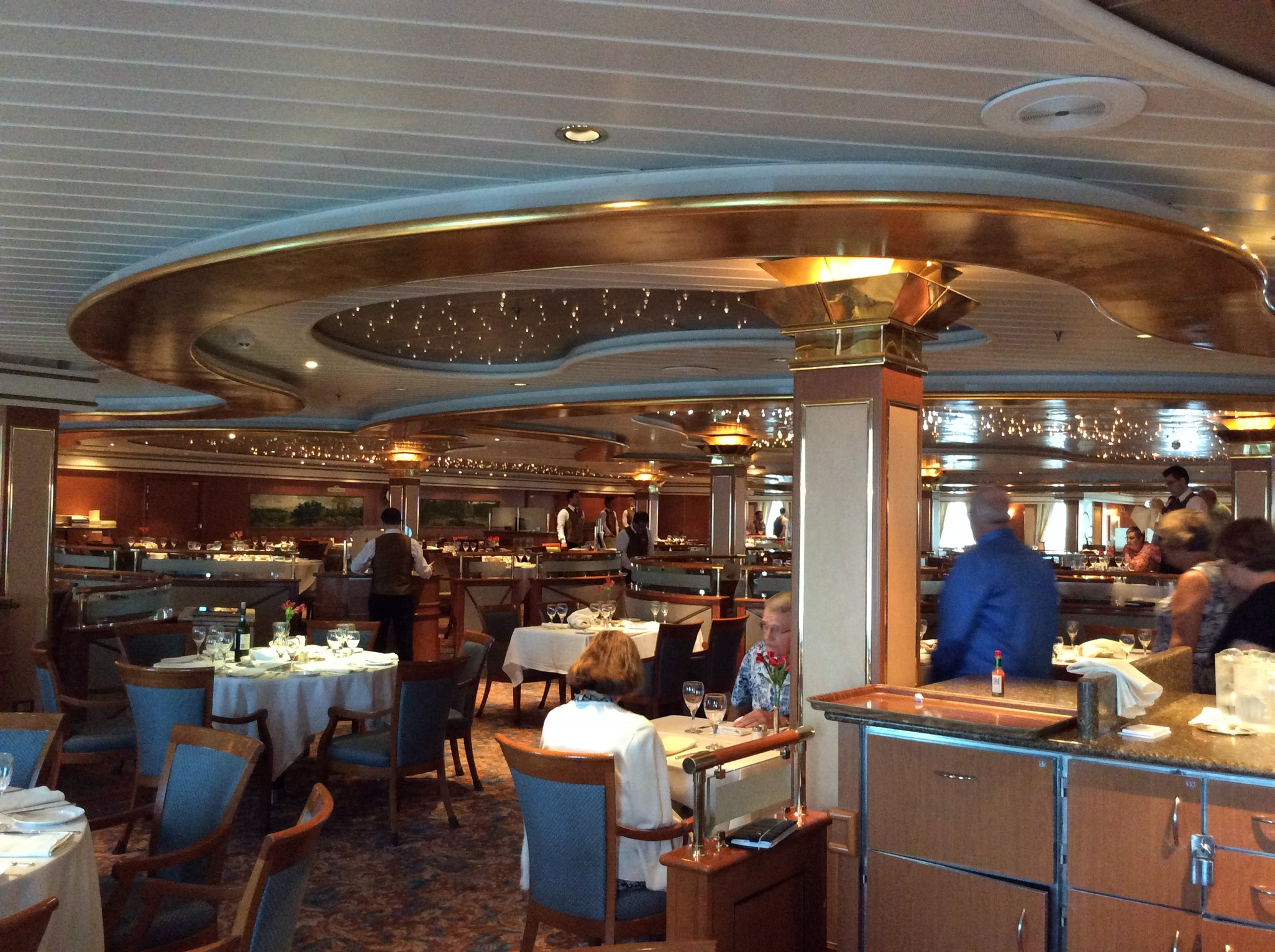 邮轮旅游最佳度假方式,邮轮旅游必备攻略视频大全