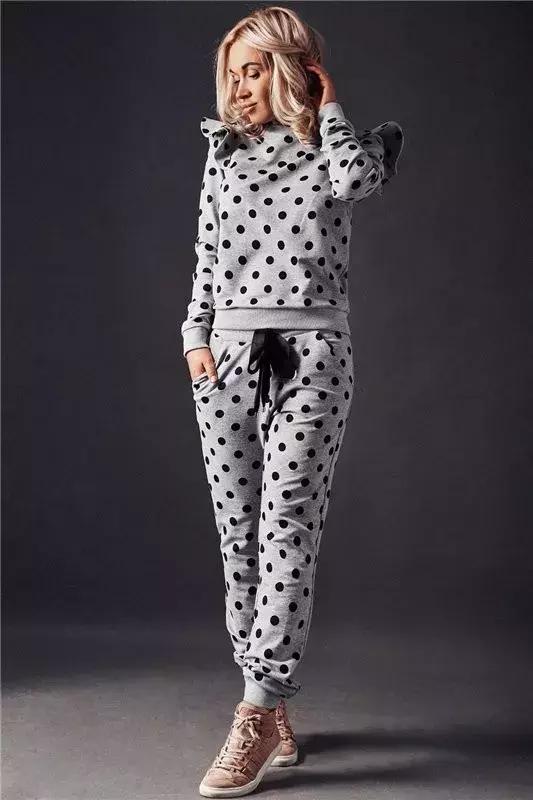 机能运动风女装,时尚运动女装分享