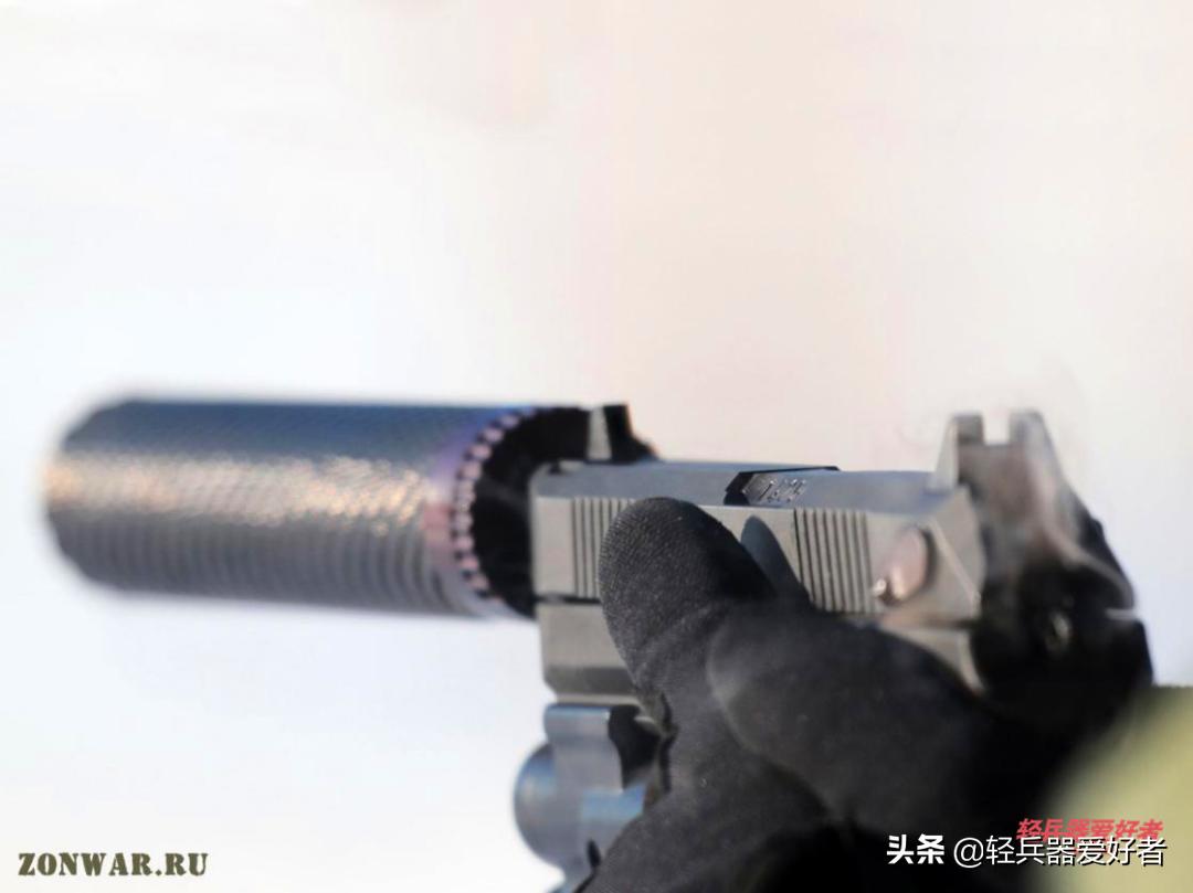 俄罗斯巨蟒手枪,俄罗斯蟒蛇手枪与斑蝰蛇手枪