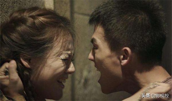 左耳台词甜言蜜语说给左耳听,甜言蜜语说给左耳听音乐