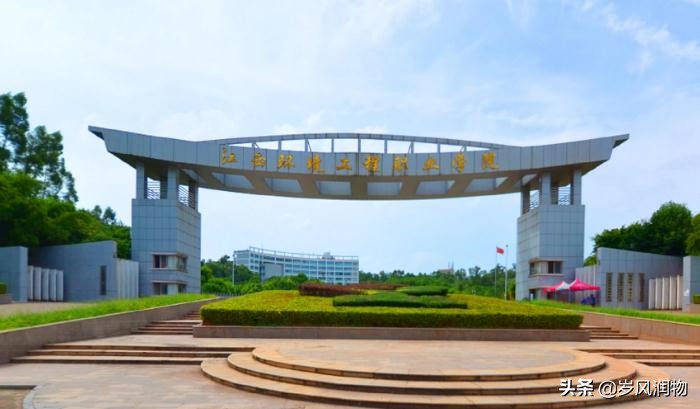 感受一下江西赣州宋代古城墙,江西赣州南宋古城