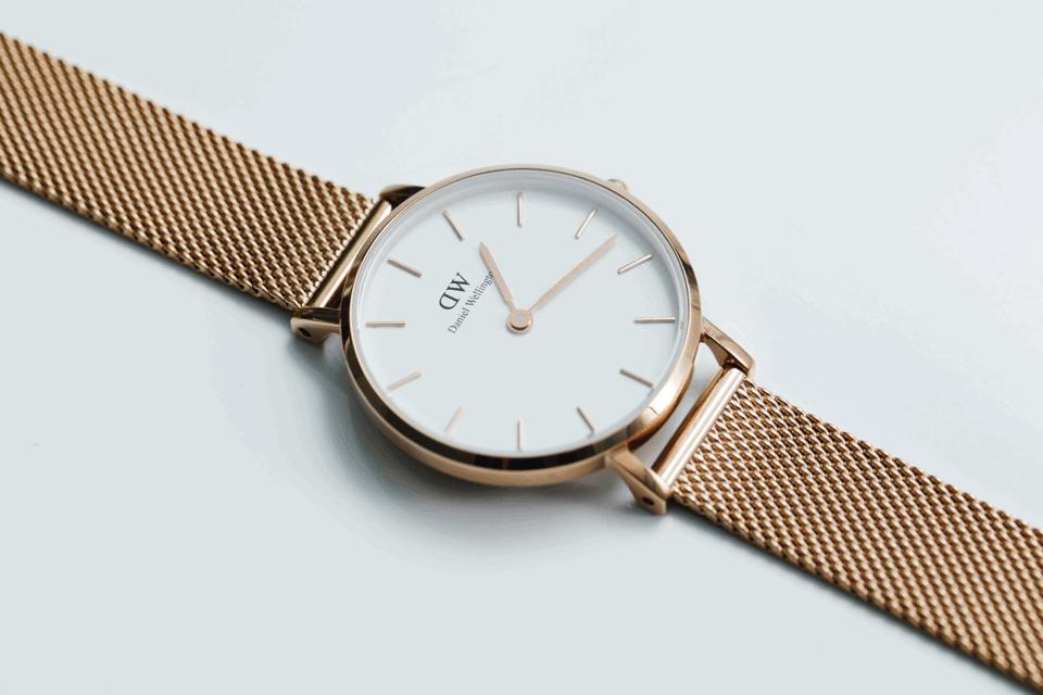 dw手表怎么样值得入手,为什么一堆便宜的dw手表