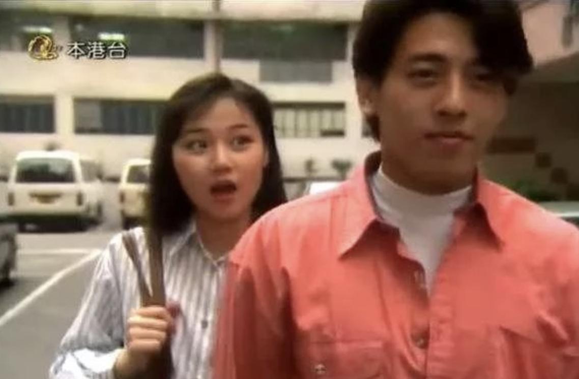 49岁万绮雯近照曝光,50岁万绮雯素颜照片