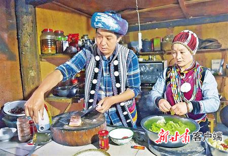 「全国*会两**特刊」“三区三州”：向深度贫困堡垒发起总攻