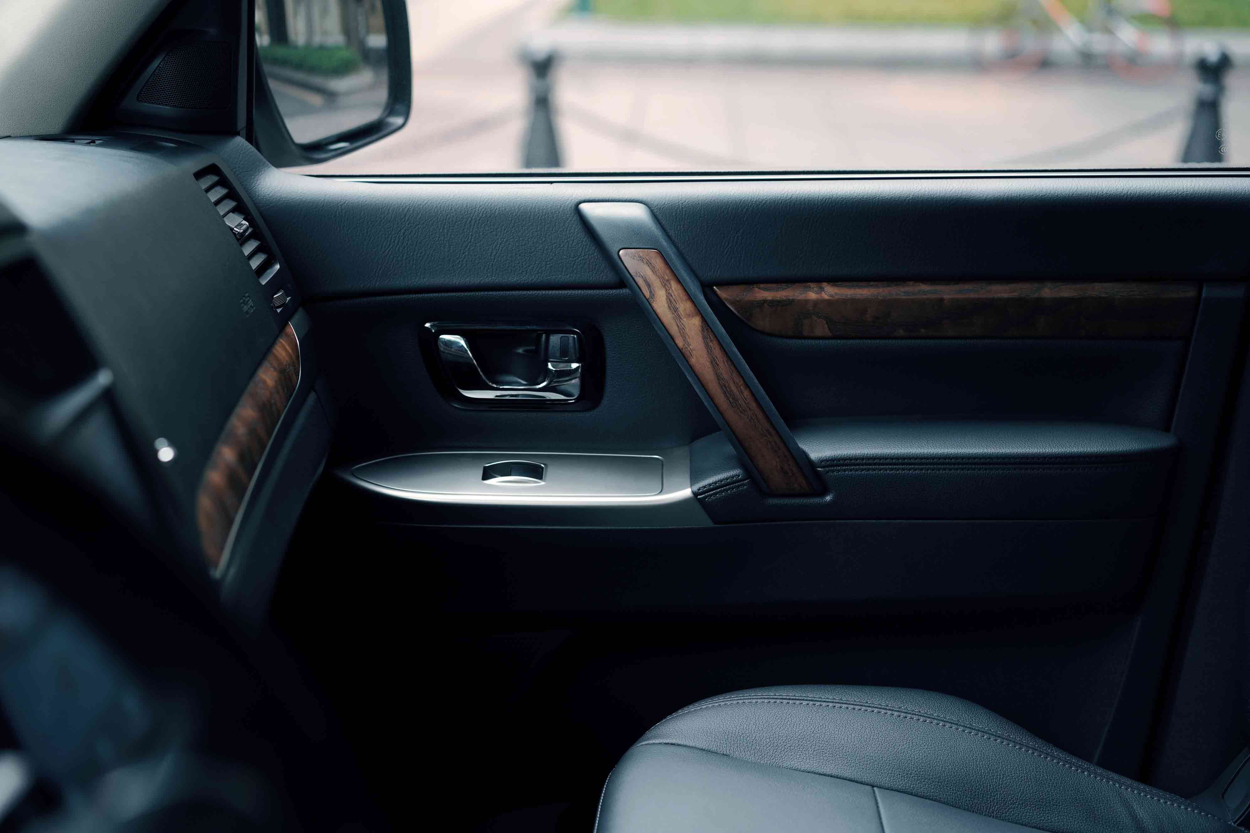 越野性能不输普拉多,帕杰罗和普拉多越野对比