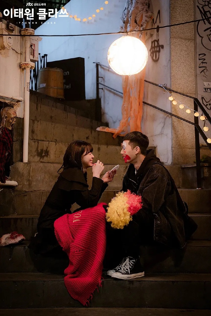 明明是女主却拿了女二的剧本,拿着女主剧本硬生生弄成女配