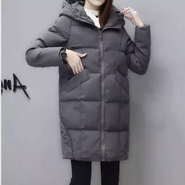 黑色短款面包服怎么搭配哈伦裤,条绒女款加绒哈伦裤配面包服