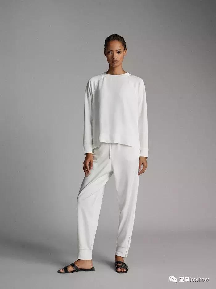 massimodutti类似男装品牌,massimodutti和zara有什么关系