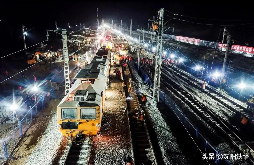 这列工务大修人专属“房车”，花钱也买不到……