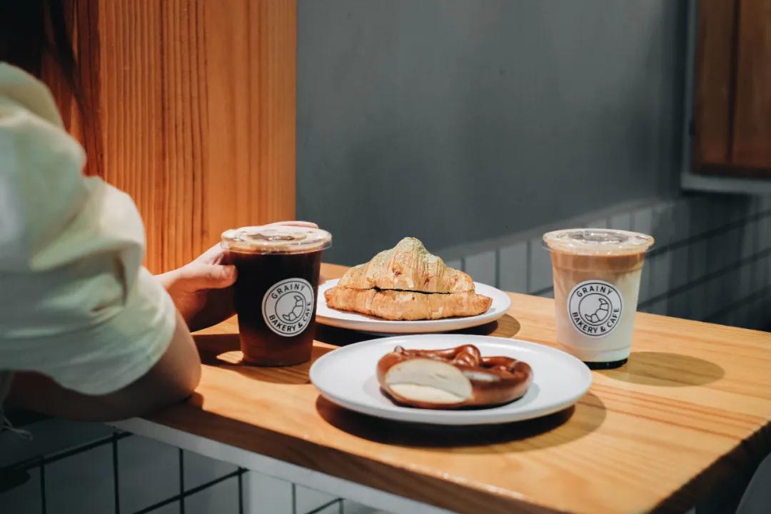 什么地方开面包店很难吸引顾客 (面包店最难经营的地方)