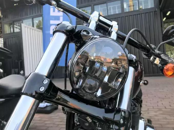 哈雷戴维森摩托车入门级,哈雷戴维森突破者的声音