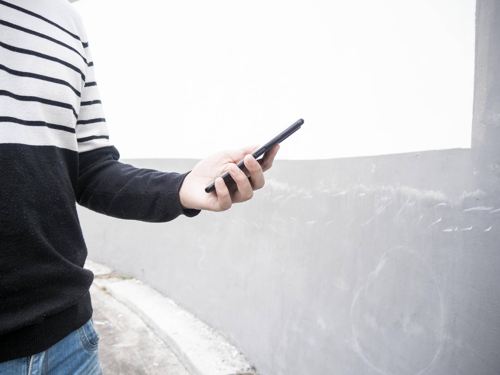 一台可以带出去的中画幅相机,奥林巴斯微单e-m10优缺点