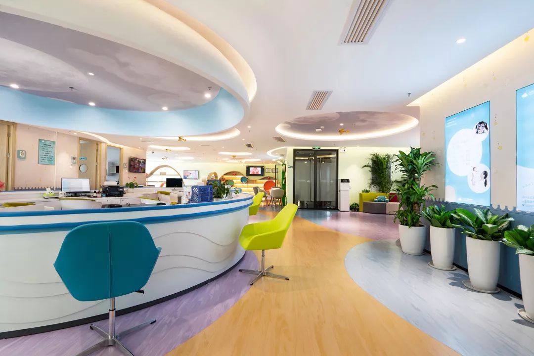 孩子过敏体质一般是什么原因引起,孩子有这4种表现说明你该警惕