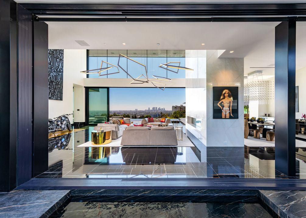 上千亿的顶级豪华别墅,最豪华的高科技别墅