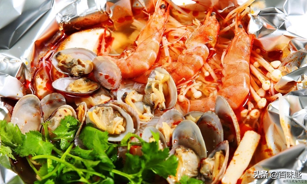 怎么做花甲米线比较鲜,花甲米线底汤的做法