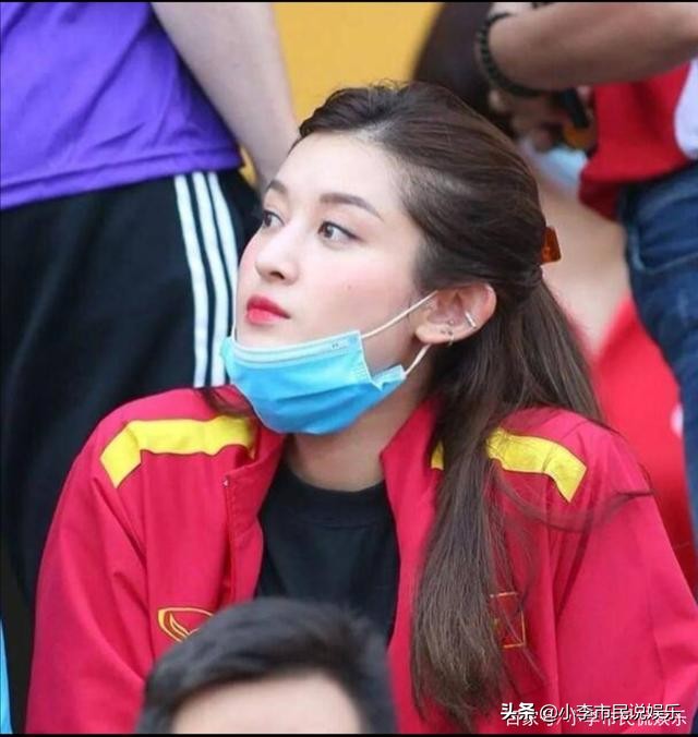 越南美女对国足,越南姑娘颜值不输国内网红