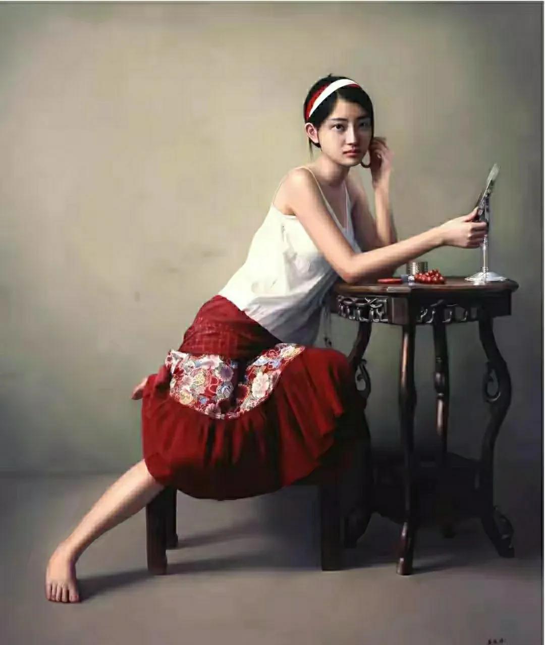 由于道德世俗约束，导致我的1幅女人体油画尽显传统古典神秘美