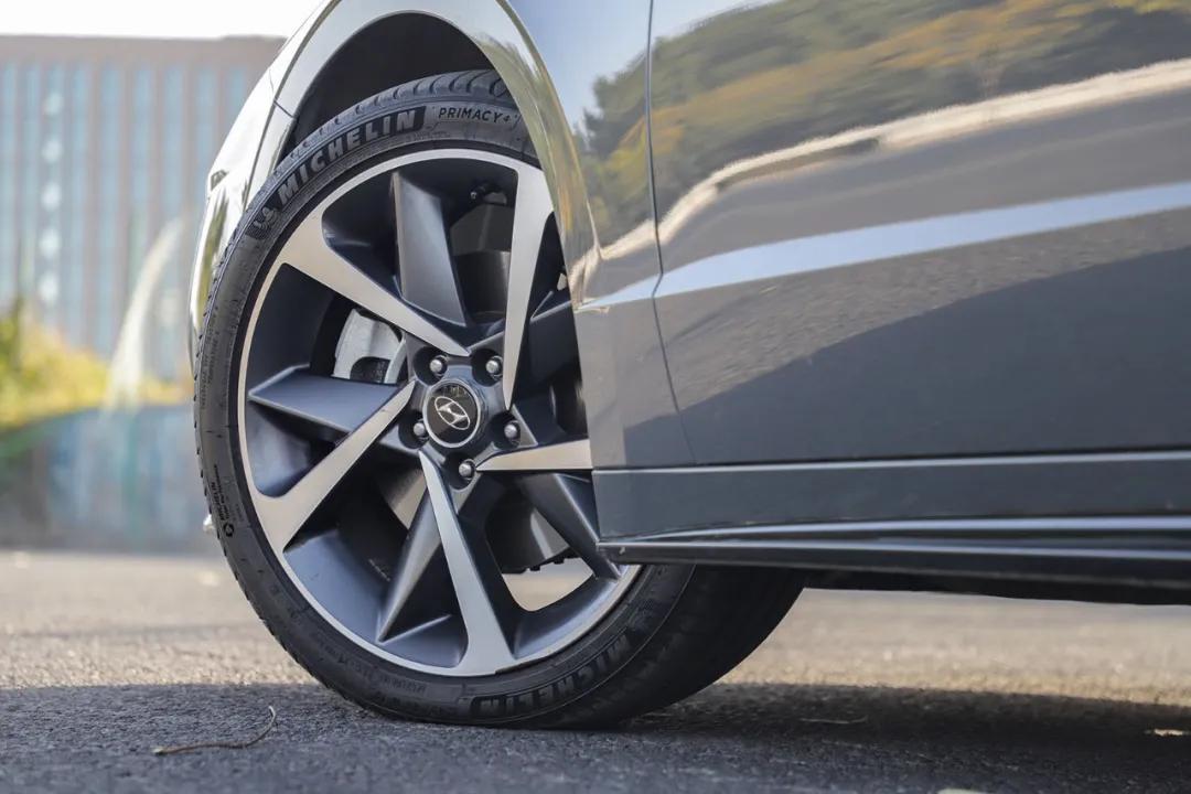 全新索纳塔加速成绩,2019款索纳塔九代2.0lgls试驾