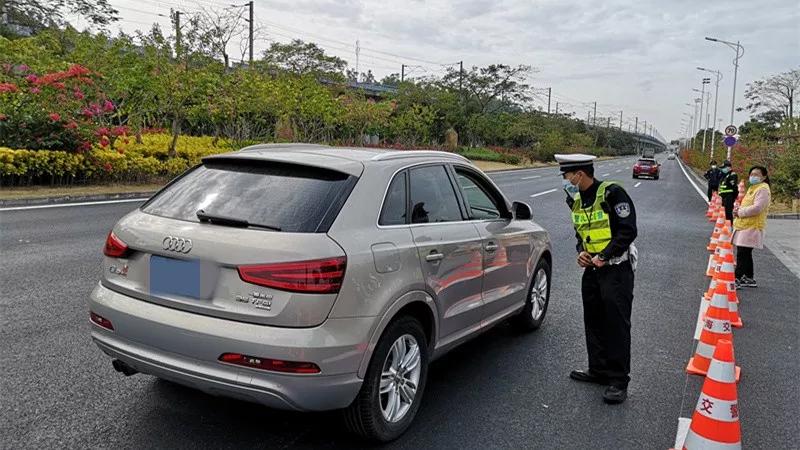 外地车偷偷闯进斗门被举报！惊动警察翻遍村子找他消毒！明起冷空气再袭珠海！