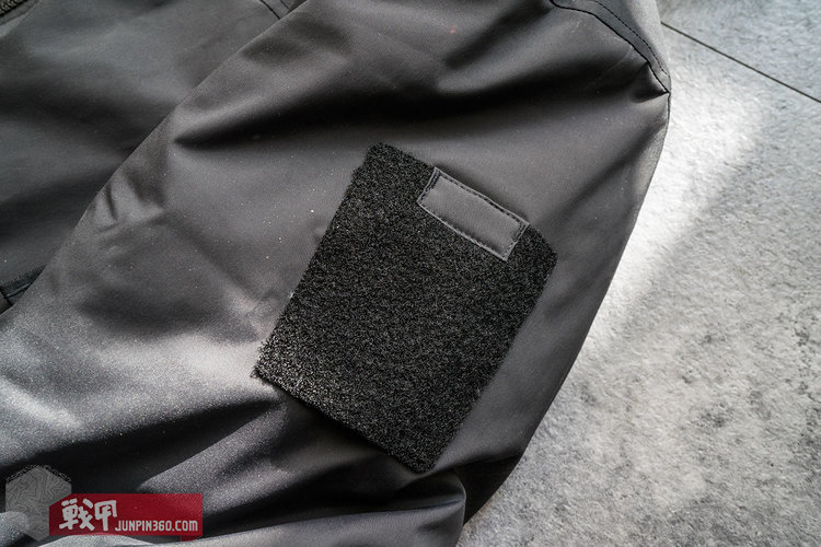 赫利肯l7棉服对比龙牙泰坦,龙牙b6级重型泰坦防寒服评测