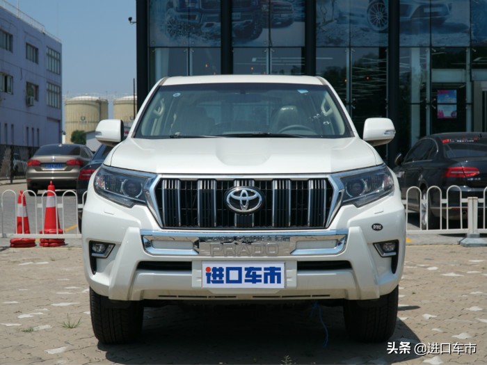 天津港丰田霸道4000底挂最新报价,12年的丰田霸道4000还值多少钱