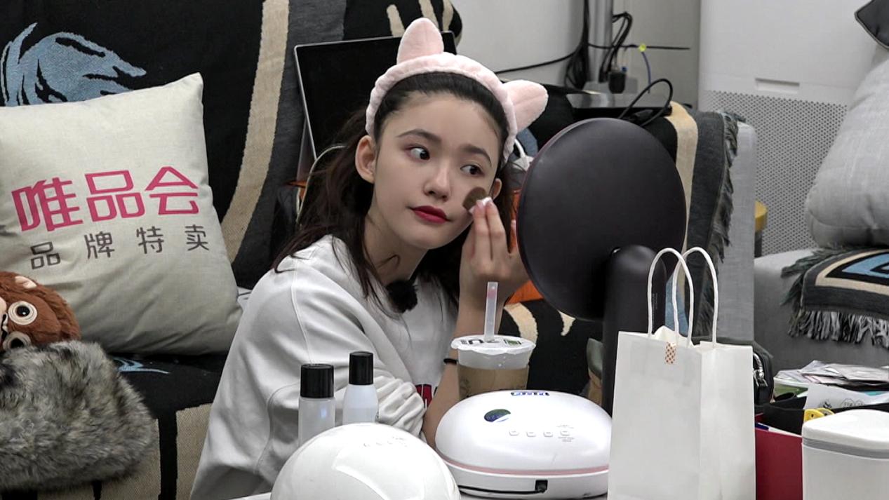 我家那闺女王鸥来林允家,我家那闺女2王鸥请人吃饭