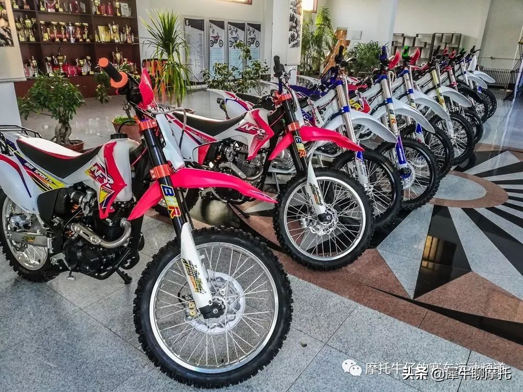 被忽视的一款越野车,国内销售十大硬派越野车品牌