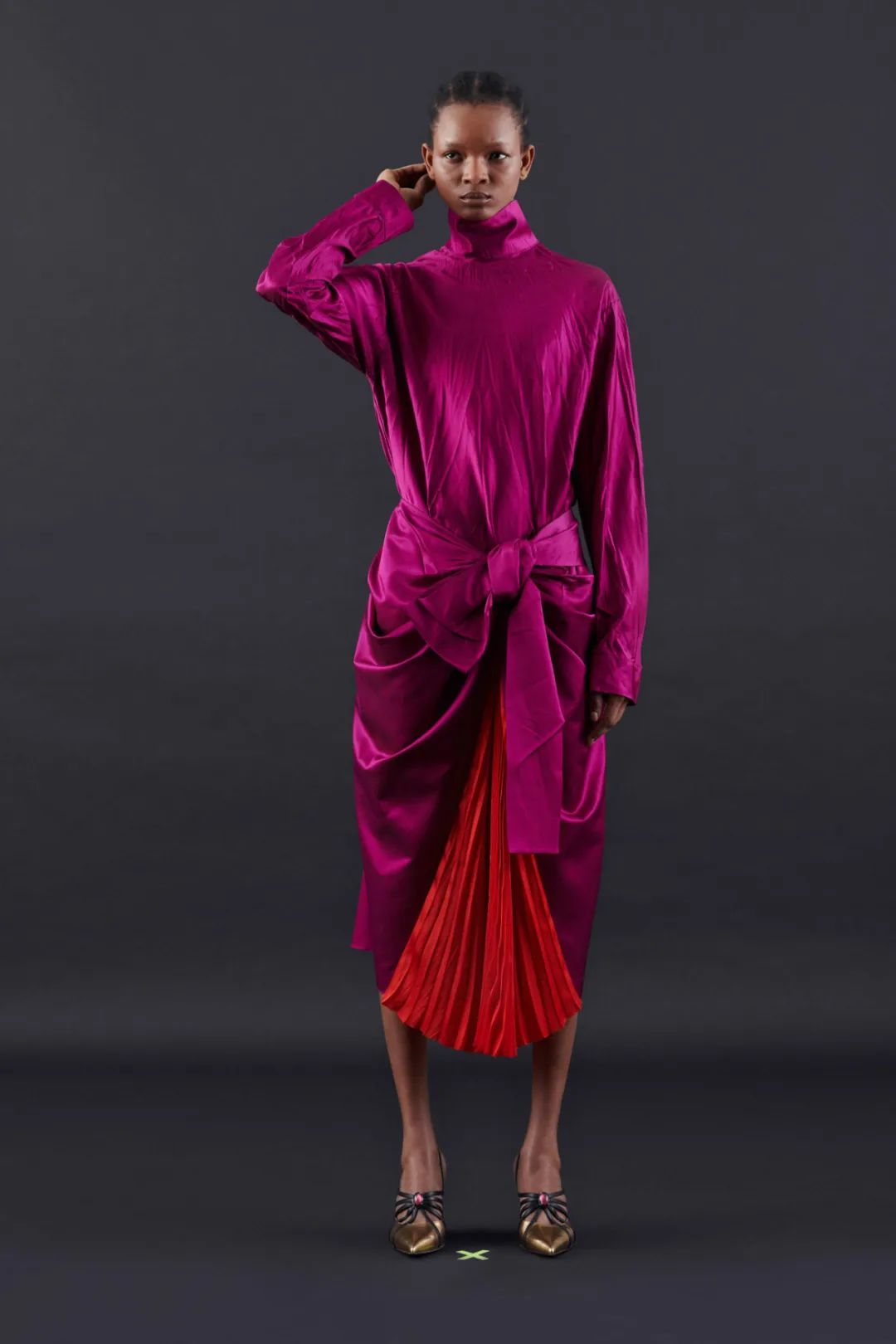 marni菱格包搭配,marni九宫格针织包