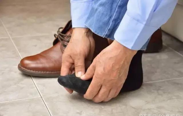 大病脚先知四种表现,大病来临脚先知