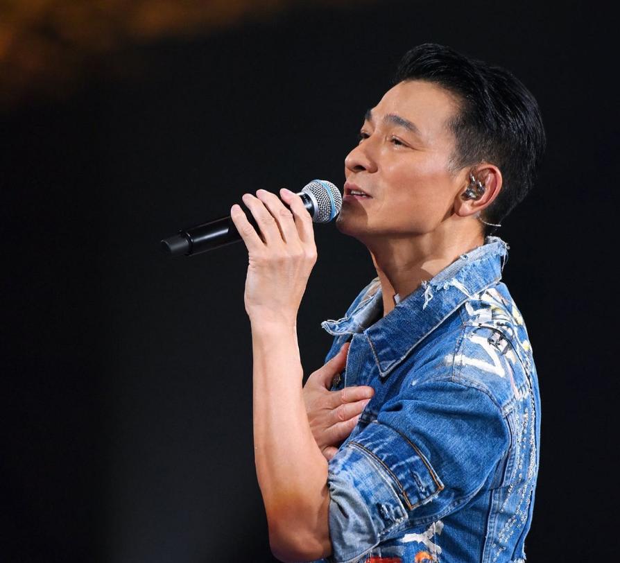 刘德华辛酸的经历电影,刘德华经历奋斗的辛酸