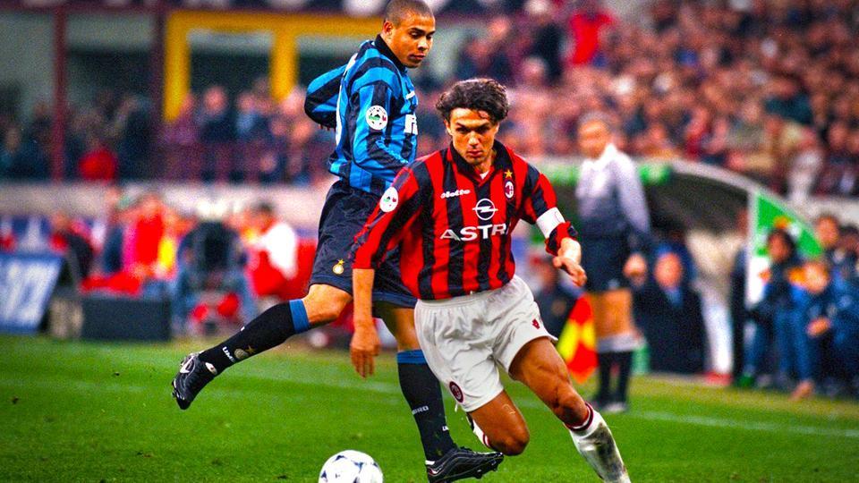 马尔蒂尼亲承续约AC米兰,致敬马尔蒂尼